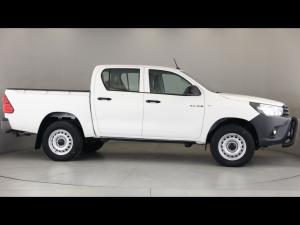Toyota Hilux 2.4GD-6 double cab 4x4 SR - Image 3
