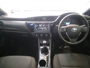 Toyota Corolla Quest 1.8 Plus manual - Image 6