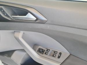 Volkswagen T-CROSS 1.0 TSI Comfortline - Image 14