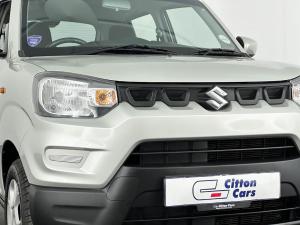 Suzuki S-PRESSO 1.0 GL+ AMT - Image 7