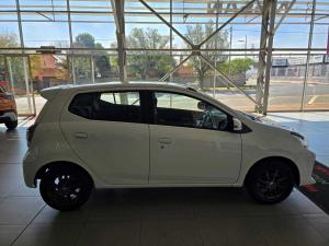 Toyota Agya 1.0 - Image 10