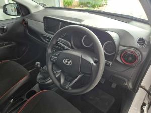 Hyundai Grand i10 1.0 MOTION/PREMIUM Cargo P/V - Image 11