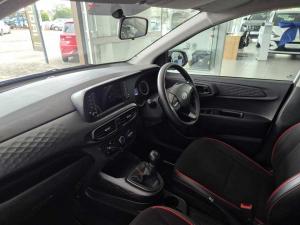 Hyundai Grand i10 1.0 MOTION/PREMIUM Cargo P/V - Image 13