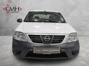 Nissan NP200 1.6i safety pack (aircon) - Image 2
