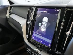 Volvo XC60 B5 AWD Essential - Image 18