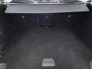 Volvo XC60 B5 AWD Essential - Image 6
