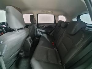 Toyota Urban Cruiser 1.5 XR manual - Image 11