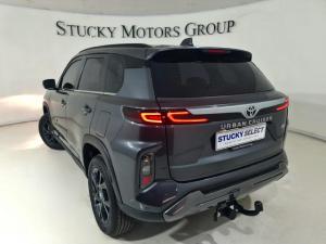 Toyota Urban Cruiser 1.5 XR manual - Image 5