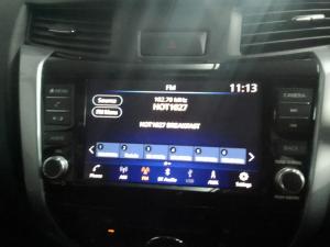 Nissan Navara 2.5DDTi double cab LE 4x4 - Image 11