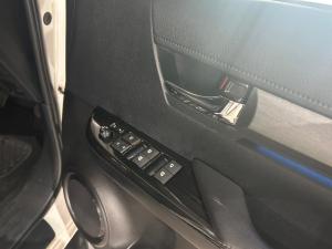 Toyota Hilux 2.8GD-6 double cab Legend auto - Image 11