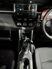 Toyota Corolla Cross 1.8 Xi - Image 10
