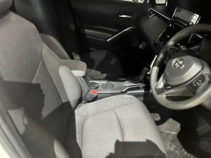 Toyota Corolla Cross 1.8 Xi - Image 5