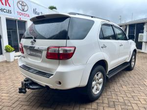 Toyota Fortuner 3.0D-4D auto - Image 2
