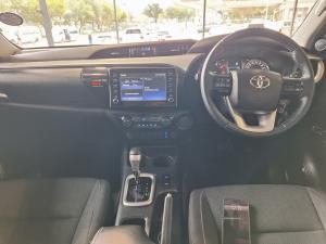 Toyota Hilux 2.8GD-6 double cab Raider auto - Image 6