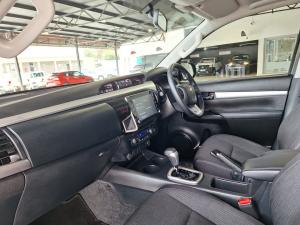 Toyota Hilux 2.8GD-6 double cab Raider auto - Image 7