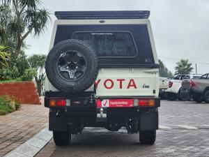 Toyota Land Cruiser 79 2.8GD-6 double cab - Image 5