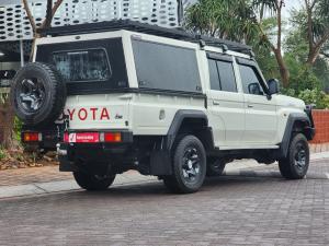 Toyota Land Cruiser 79 2.8GD-6 double cab - Image 2