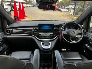 Mercedes-Benz V-Class V250d Avantgarde - Image 12