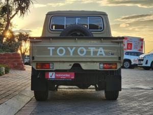 Toyota Land Cruiser 79 4.2D double cab - Image 5