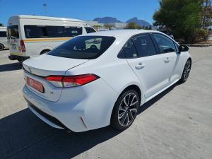 Toyota Corolla 2.0 XR - Image 4