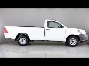 Toyota Hilux 2.4GD single cab S (aircon) - Image 3