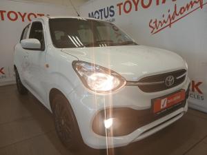 Toyota Vitz 1.0 XR manual - Image 1