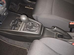 Suzuki Ertiga 1.5 GA - Image 14
