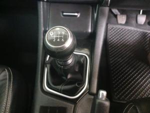 Toyota Corolla 1.4D Prestige - Image 11