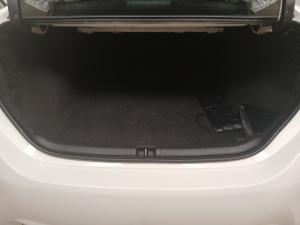 Toyota Corolla 1.4D Prestige - Image 20