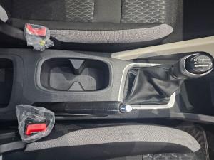 Nissan Magnite 1.0T Acenta - Image 14