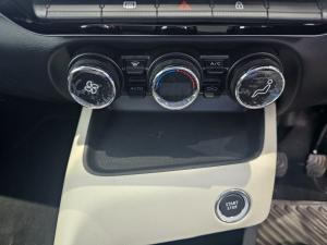 Nissan Magnite 1.0T Acenta - Image 17