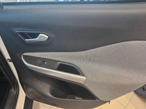 Nissan Magnite 1.0T Acenta - Image 19