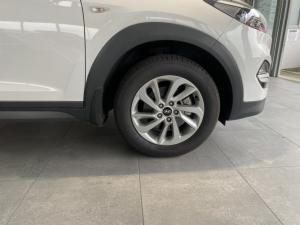 Hyundai Tucson 2.0 Premium auto - Image 8
