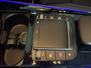 Mercedes-Benz GLB GLB250 Progressive - Image 11