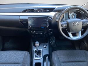 Toyota Hilux 2.8GD-6 48V double cab 4x4 Raider - Image 6