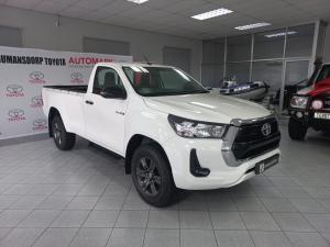 Toyota Hilux 2.4GD-6 single cab 4x4 Raider manual - Image 1