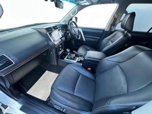 Toyota Land Cruiser Prado 2.8GD VX - Image 7