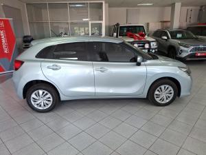 Toyota Starlet 1.5 Xi - Image 6