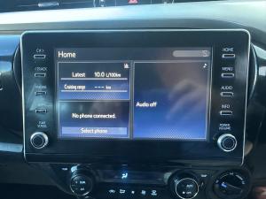 Toyota Hilux 2.8GD-6 48V double cab 4x4 Raider - Image 11