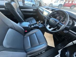 Toyota Hilux 2.8GD-6 48V double cab 4x4 Raider - Image 13