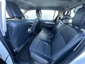 Toyota Hilux 2.8GD-6 48V double cab 4x4 Raider - Image 14