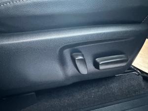 Toyota Hilux 2.8GD-6 48V double cab 4x4 Raider - Image 15