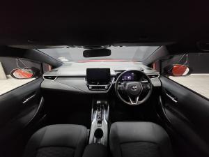 Toyota Corolla hatch 1.8 Hybrid XS - Image 8
