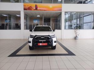 Toyota Hilux 2.8GD-6 double cab Legend manual - Image 5