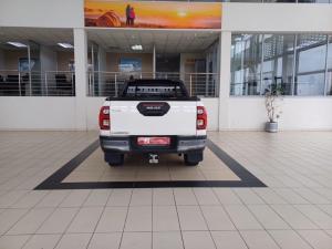 Toyota Hilux 2.8GD-6 double cab Legend manual - Image 6