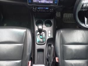 Toyota Hilux 2.8GD-6 double cab Raider auto - Image 11