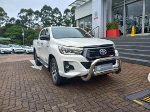 Toyota Hilux 2.8GD-6 double cab Raider auto - Image 1