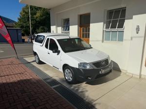 Nissan NP200 1.6i safety pack (aircon) - Image 1