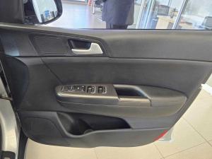 Kia Sportage 2.4 GDI SXAWD automatic - Image 13