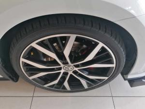 Volkswagen Golf VII GTi 2.0 TSI DSG - Image 10